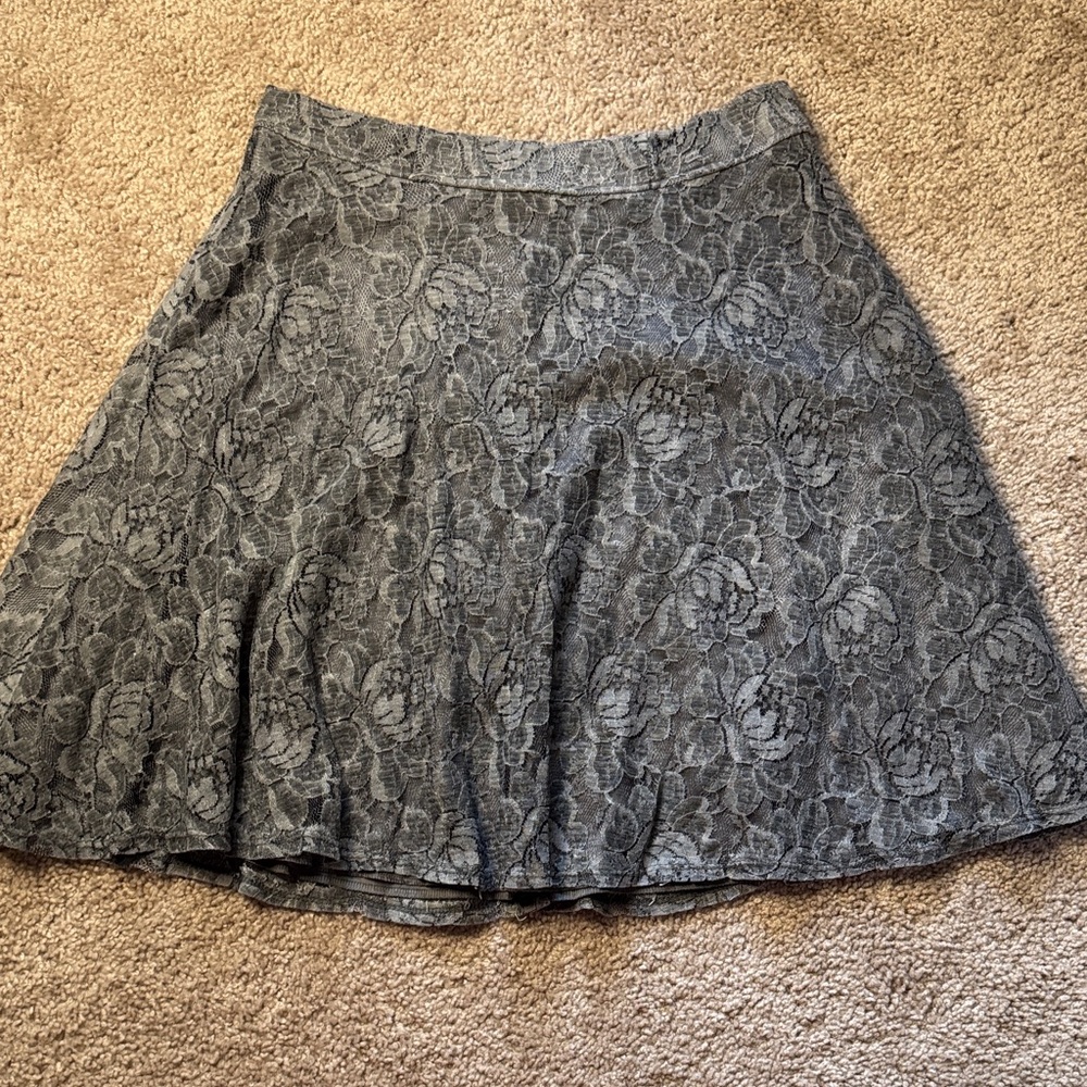 Elegant Gray Lace Skirt